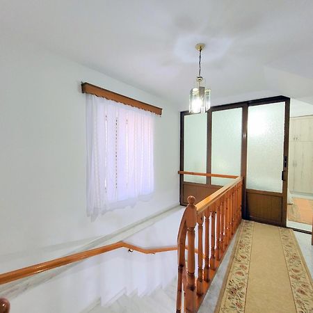 Marbi Guest House Gjirokastër Eksteriør bilde