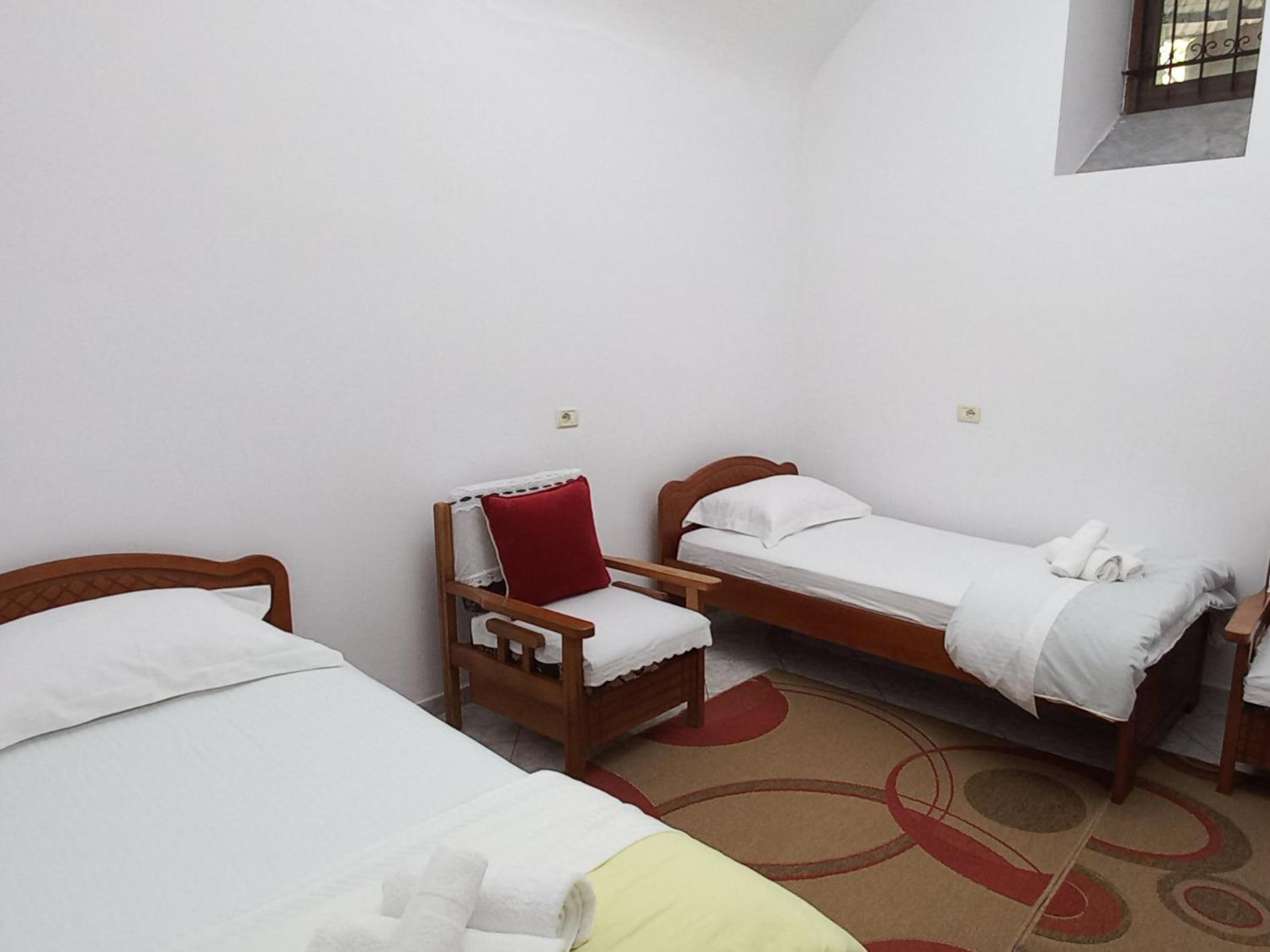 Marbi Guest House Gjirokastër Eksteriør bilde
