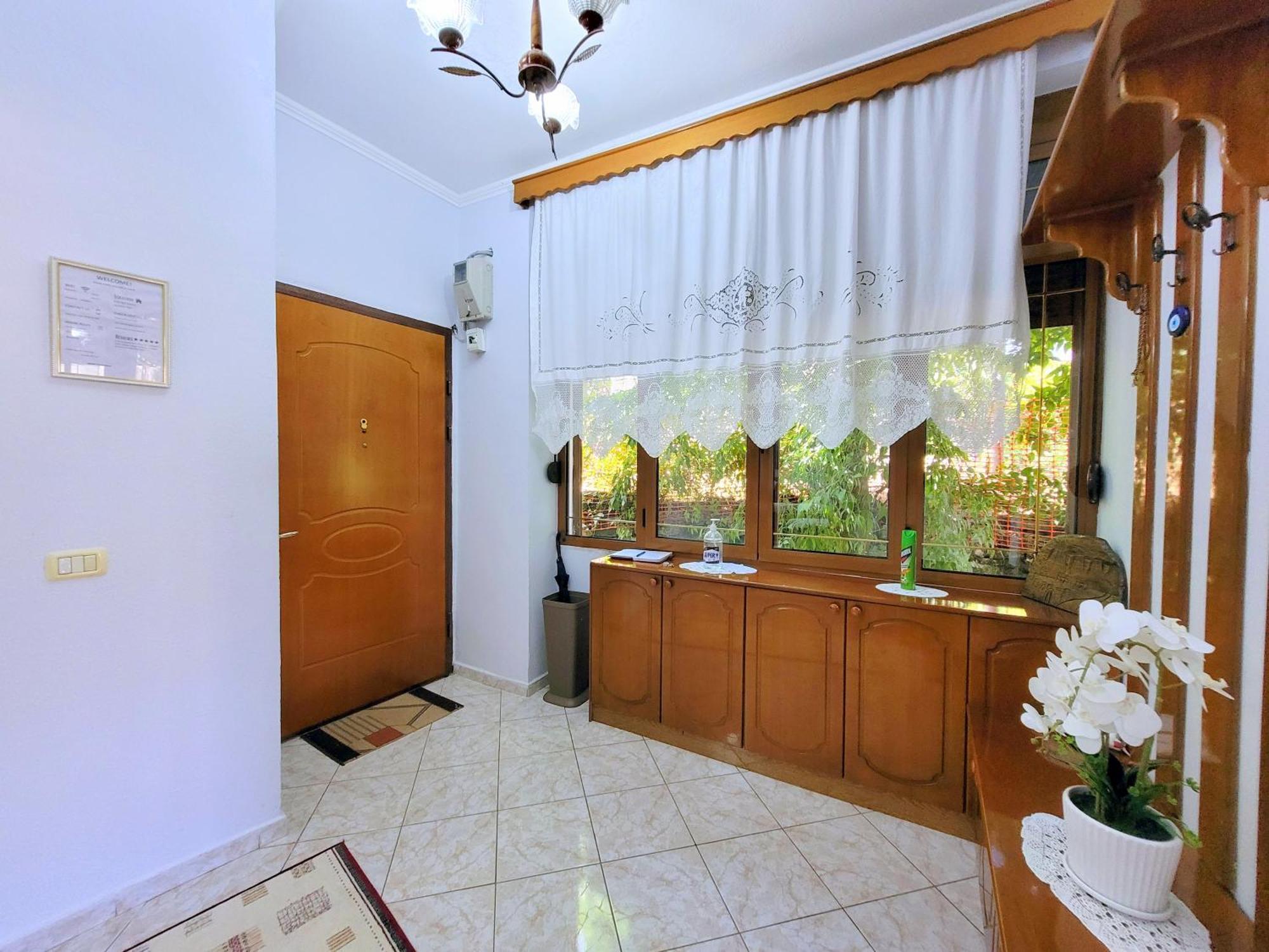 Marbi Guest House Gjirokastër Eksteriør bilde
